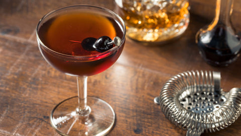 image of how to make a manhattan