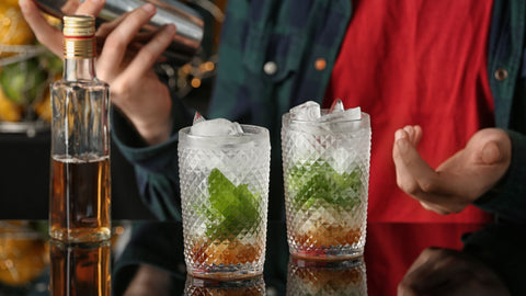 Mastering Mixology A StepbyStep Guide to Crafting Cocktails