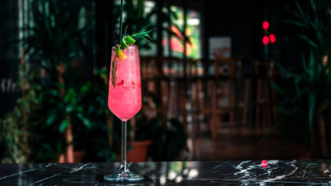 How to Impress Your Guests with Creative Drink Presentations Unique Tips