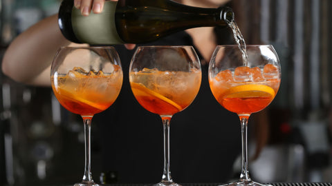 Know What to Look for When Choosing the Best Mixology Course