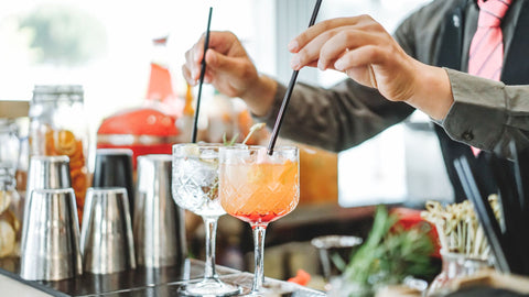 Benefits of Taking a Bartending Course Learn to Make Delicious Drinks and More