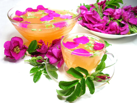Using Flowers in Cocktails
